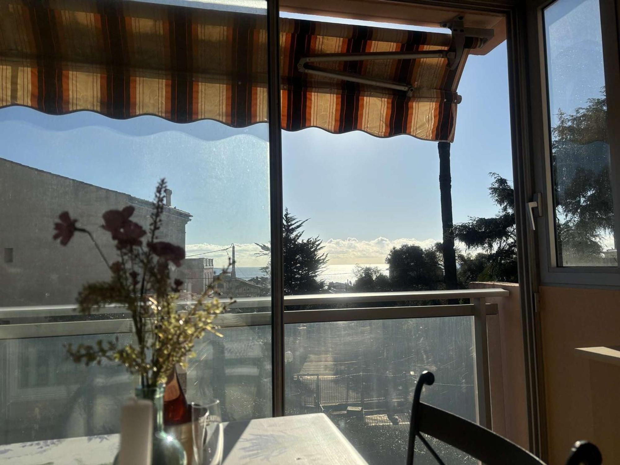 Studio Agreable Avec Loggia, Garage Et Plage A Proximite - 2 Couchages, Golfe-Juan - Fr-1-252-62 Exterior photo