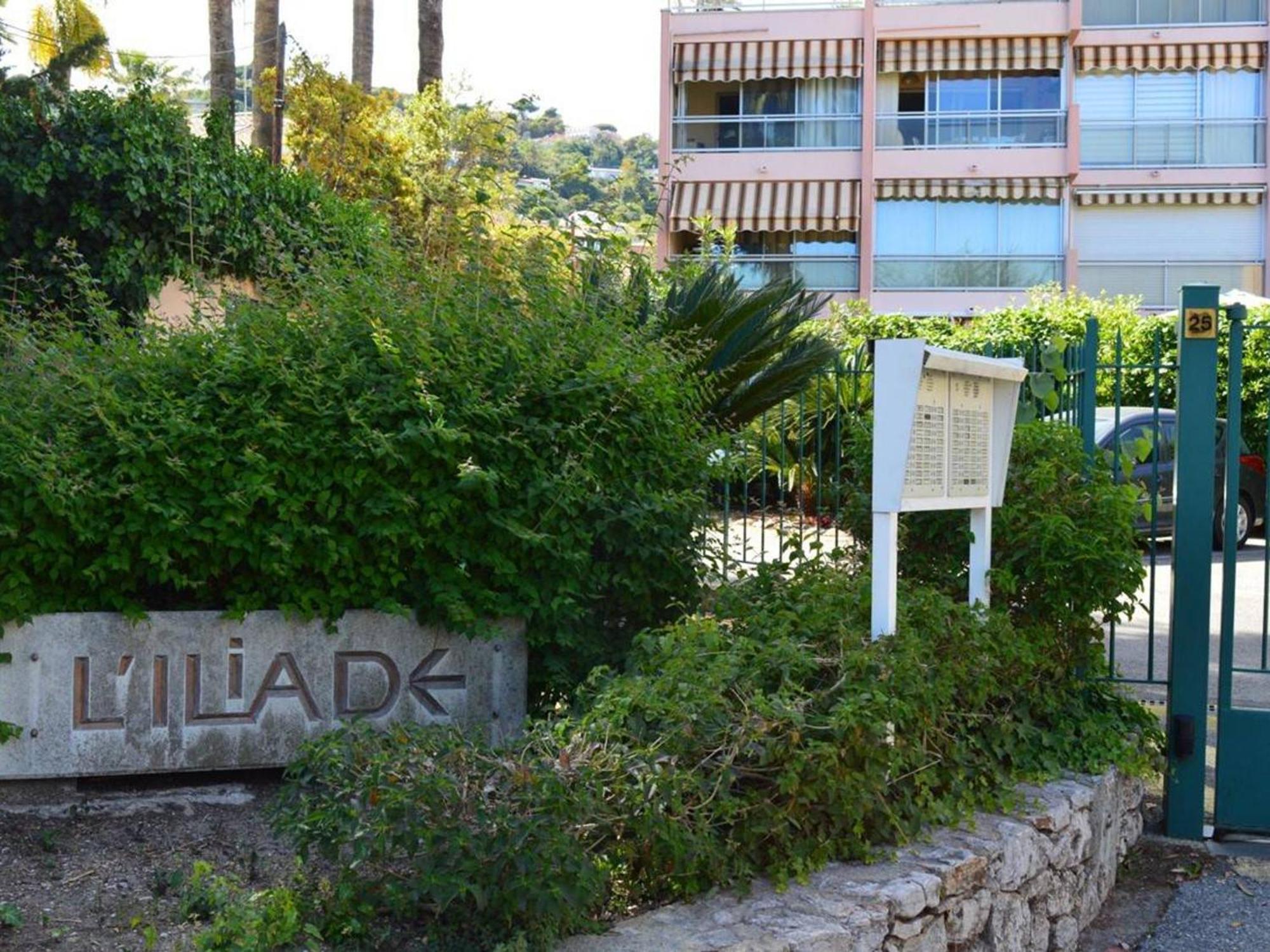 Studio Agreable Avec Loggia, Garage Et Plage A Proximite - 2 Couchages, Golfe-Juan - Fr-1-252-62 Exterior photo